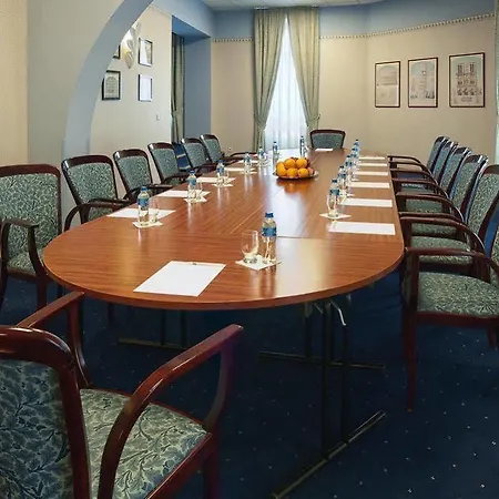 Ξενοδοχείο Western Prima 4*
