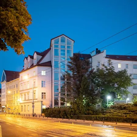 Western Prima Hotel